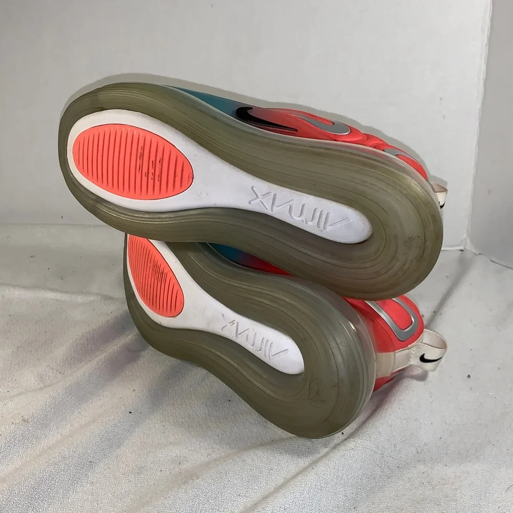 Women’s Nike Air Max 720 ‘Lava Glow’ Blue/Pink/ Silver Running Sneakers